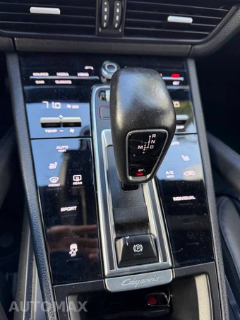 2019 Porsche Cayenne - miniatura 27
