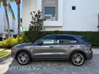 2019 Porsche Cayenne - miniatura 3