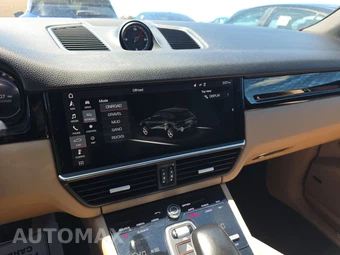 2019 Porsche Cayenne – miniatura 11