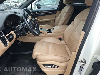 2019 Porsche Cayenne – miniatura 7