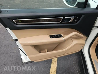 2019 Porsche Cayenne – miniatura 9