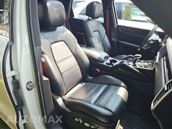 2019 Porsche Cayenne – miniatura 18