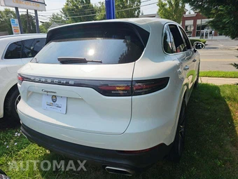 2019 Porsche Cayenne – miniatura 3