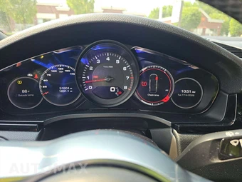 2019 Porsche Cayenne – miniatura 9