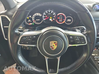 2019 Porsche Cayenne – miniatura 10