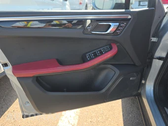 2019 Porsche Macan S – miniatura 9