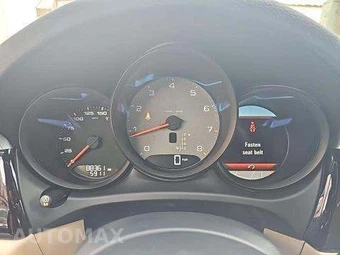 2019 Porsche Macan S – miniatura 9