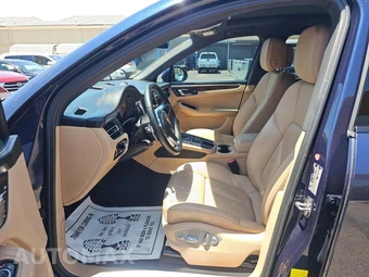 2019 Porsche Macan S – miniatura 6
