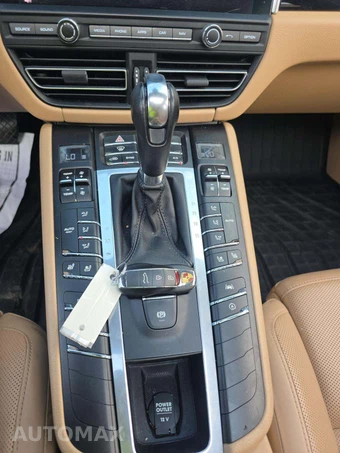 2019 Porsche Macan S – miniatura 8