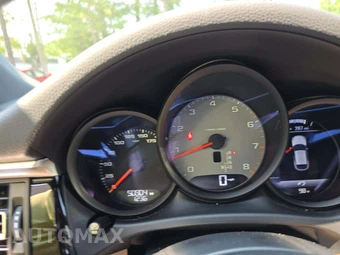 2019 Porsche Macan S - miniatura 9