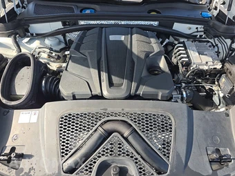 2019 Porsche Macan S – miniatura 15