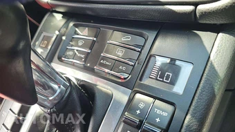 2019 Porsche Macan S – miniatura 28