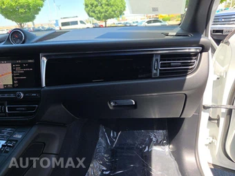2019 Porsche Macan – miniatura 16