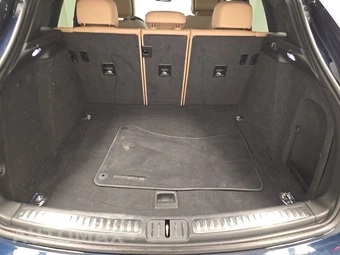 2019 Porsche Macan – miniatura 17