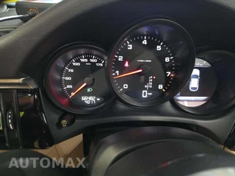 2019 Porsche Macan – miniatura 9