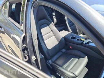 2019 Porsche Panamera 4 – miniatura 18
