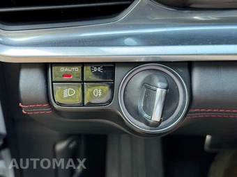 2019 Porsche Panamera GTS - miniatura 17