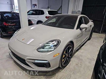 2019 Porsche Panamera Turbo S E-Hybrid
