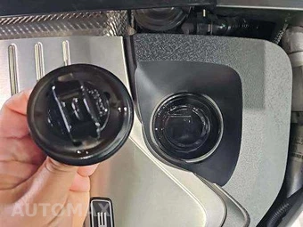 2019 Porsche Panamera Turbo S E-Hybrid – miniatura 23