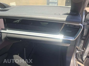 2019 Porsche Panamera – miniatura 19