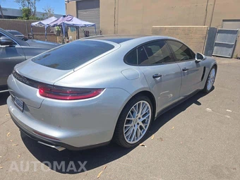 2019 Porsche Panamera – miniatura 3
