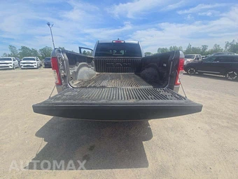 2019 Ram 1500 Big Horn Crew Cab Medium Bed - miniatura 11