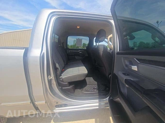 2019 Ram 1500 Big Horn Crew Cab Medium Bed - miniatura 13
