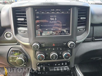 2019 Ram 1500 Big Horn Crew Cab Short Bed - miniatura 7