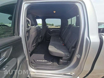 2019 Ram 1500 Big Horn Crew Cab Short Bed - miniatura 13