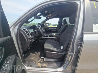 2019 Ram 1500 Big Horn Crew Cab Short Bed - miniatura 6