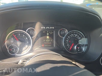 2019 Ram 1500 Big Horn Crew Cab Short Bed - miniatura 12