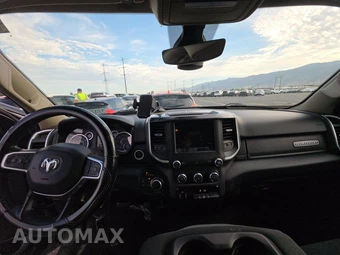 2019 Ram 1500 Big Horn Crew Cab Short Bed - miniatura 11