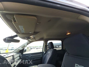 2019 Ram 1500 Big Horn Crew Cab Short Bed - miniatura 17