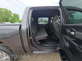 2019 Ram 1500 Big Horn Crew Cab Short Bed – miniatura 13