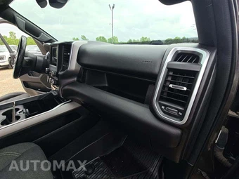 2019 Ram 1500 Big Horn Crew Cab Short Bed – miniatura 16