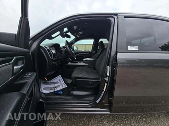 2019 Ram 1500 Big Horn Crew Cab Short Bed – miniatura 3