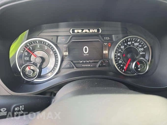 2019 Ram 1500 Big Horn/Lone Star Crew Cab Medium Bed - miniatura 9