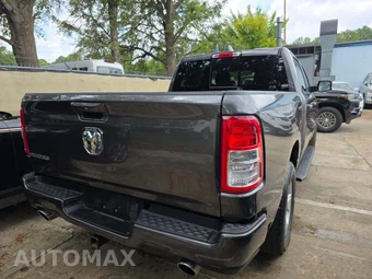 2019 Ram 1500 Big Horn/Lone Star Crew Cab Medium Bed - miniatura 3