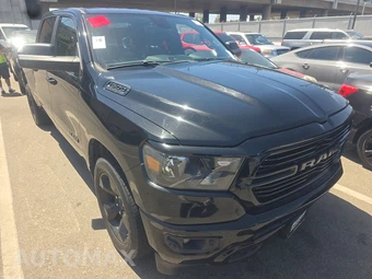 2019 Ram 1500 Big Horn/Lone Star Crew Cab Medium Bed - miniatura 3