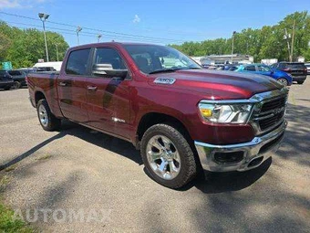 2019 Ram 1500 Big Horn/Lone Star Crew Cab Medium Bed - miniatura 4