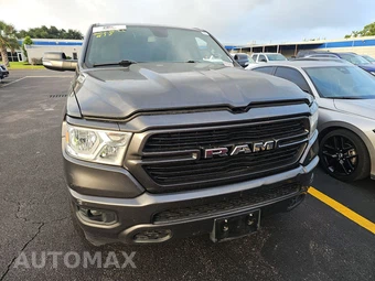 2019 Ram 1500 Big Horn/Lone Star Crew Cab Short Bed - miniatura 2