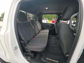 2019 Ram 1500 Big Horn/Lone Star Crew Cab Short Bed - miniatura 16