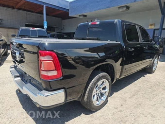 2019 Ram 1500 Big Horn/Lone Star Crew Cab Short Bed - miniatura 4