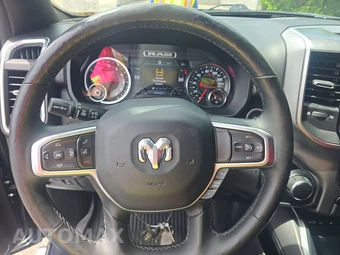 2019 Ram 1500 Big Horn/Lone Star Crew Cab Short Bed - miniatura 10