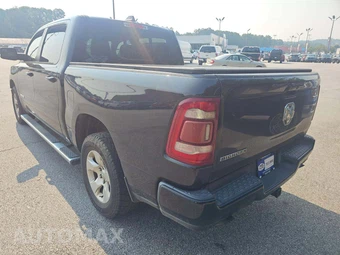 2019 Ram 1500 Big Horn/Lone Star Crew Cab Short Bed - miniatura 2