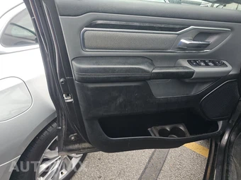 2019 Ram 1500 Big Horn/Lone Star Crew Cab Short Bed - miniatura 9