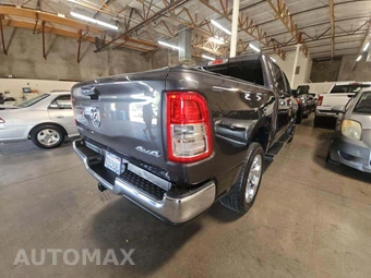 2019 Ram 1500 Big Horn/Lone Star Crew Cab Short Bed - miniatura 3