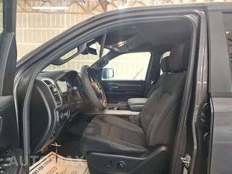 2019 Ram 1500 Big Horn/Lone Star Crew Cab Short Bed - miniatura 6
