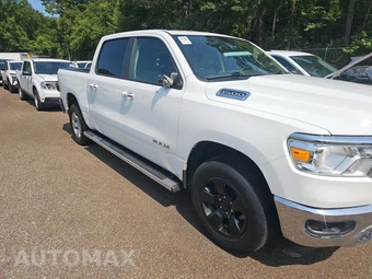 2019 Ram 1500 Big Horn/Lone Star Crew Cab Short Bed - miniatura 3