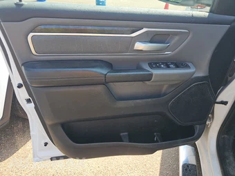 2019 Ram 1500 Big Horn/Lone Star Crew Cab Short Bed - miniatura 9